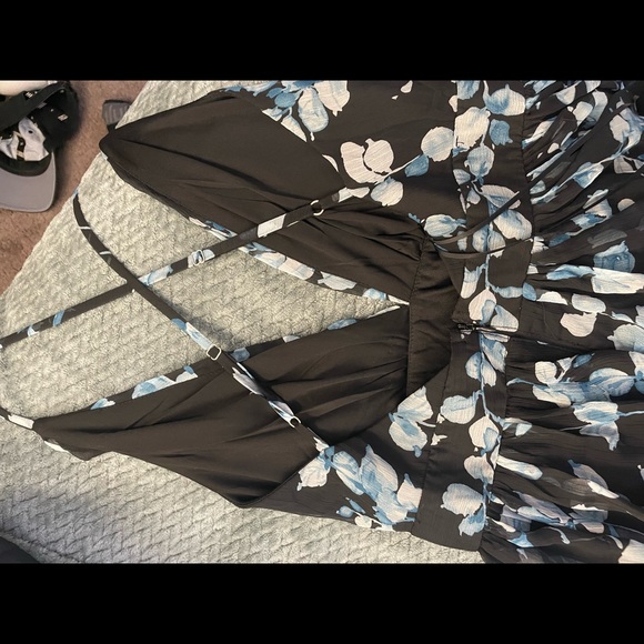 Long Floral Print Dress - Picture 3 of 4